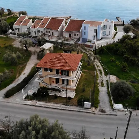 Venias Place * Nydri (Lefkada)