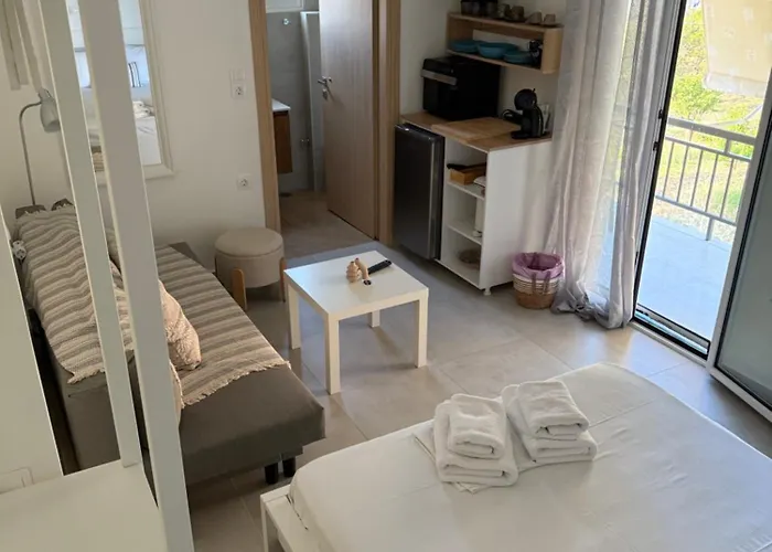 Lägenhet Venias Place Nidhrion